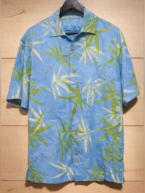 Tommy Bahama 100% Silk Hawaiian Shirt Mens Large Blue Tropical Camp Button Up